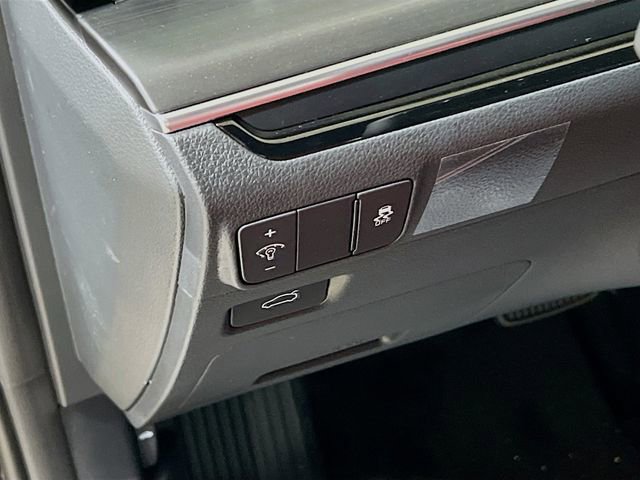 New 2026 Kia K5 GT-Line image 10