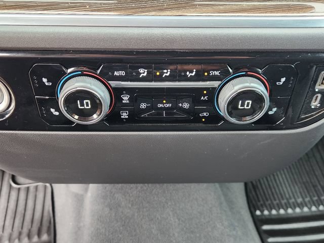 Used 2023 Chevrolet Silverado 1500 LT AWD/4WD image 18
