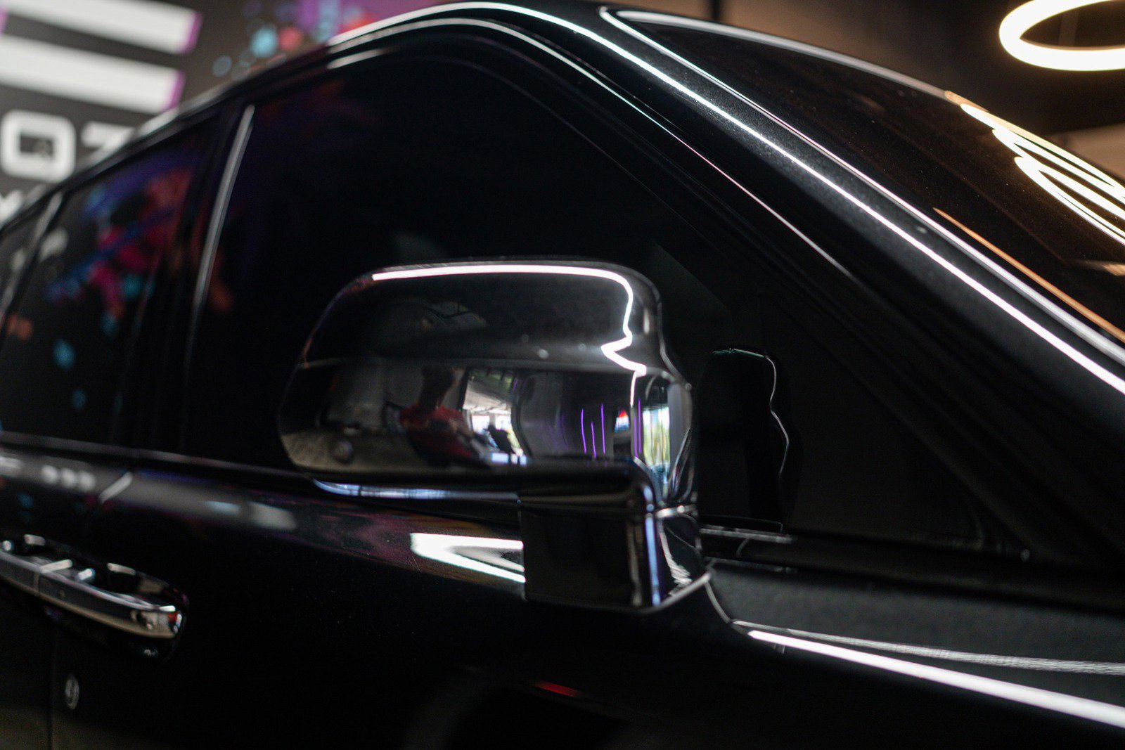 Used 2020 Rolls-Royce Cullinan image 25