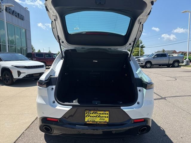 Used 2024 Dodge Hornet R/T image 8