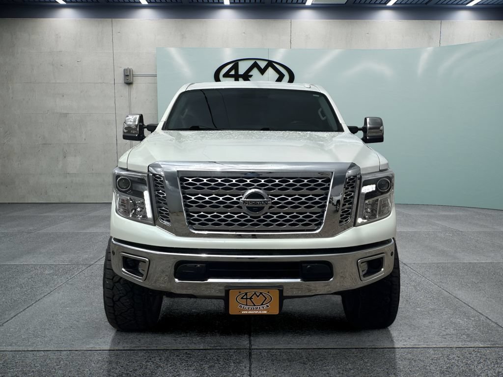 Used 2017 Nissan Titan Platinum Reserve AWD/4WD image 9