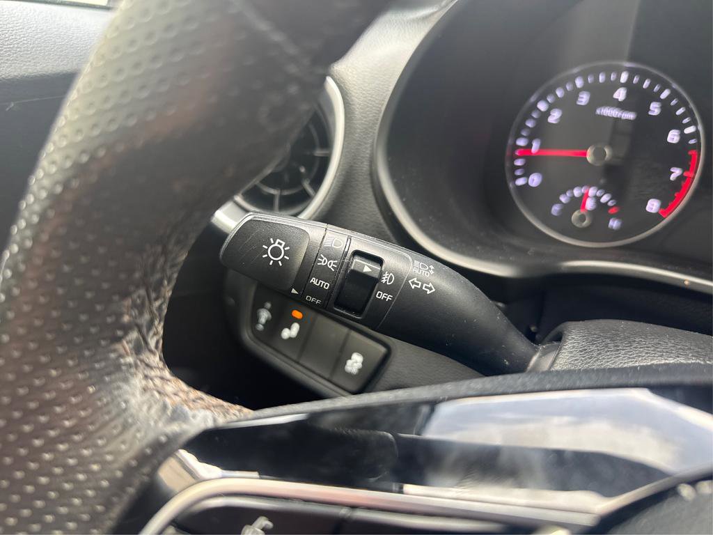 Used 2023 Kia Forte GT-Line w/ GT-Line Premium Package image 17