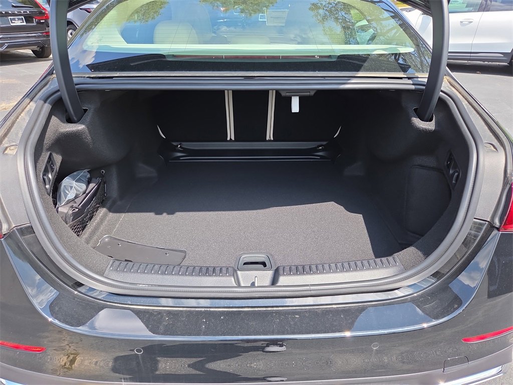 New 2025 Mercedes-Benz E 450 4MATIC Sedan image 14