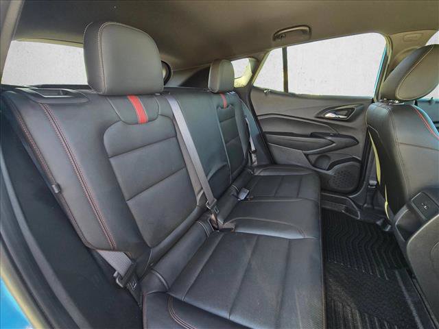 Used 2025 Chevrolet Trax RS w/ Driver Confidence Package FWD image 18