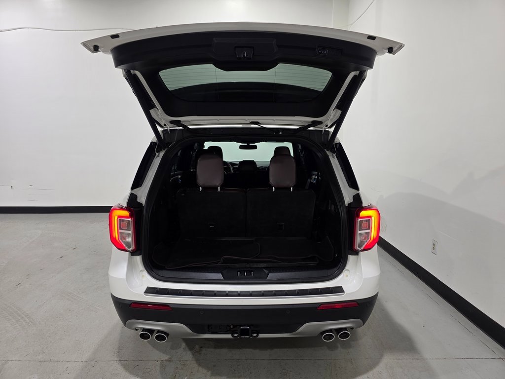 Used 2020 Ford Explorer Platinum image 29