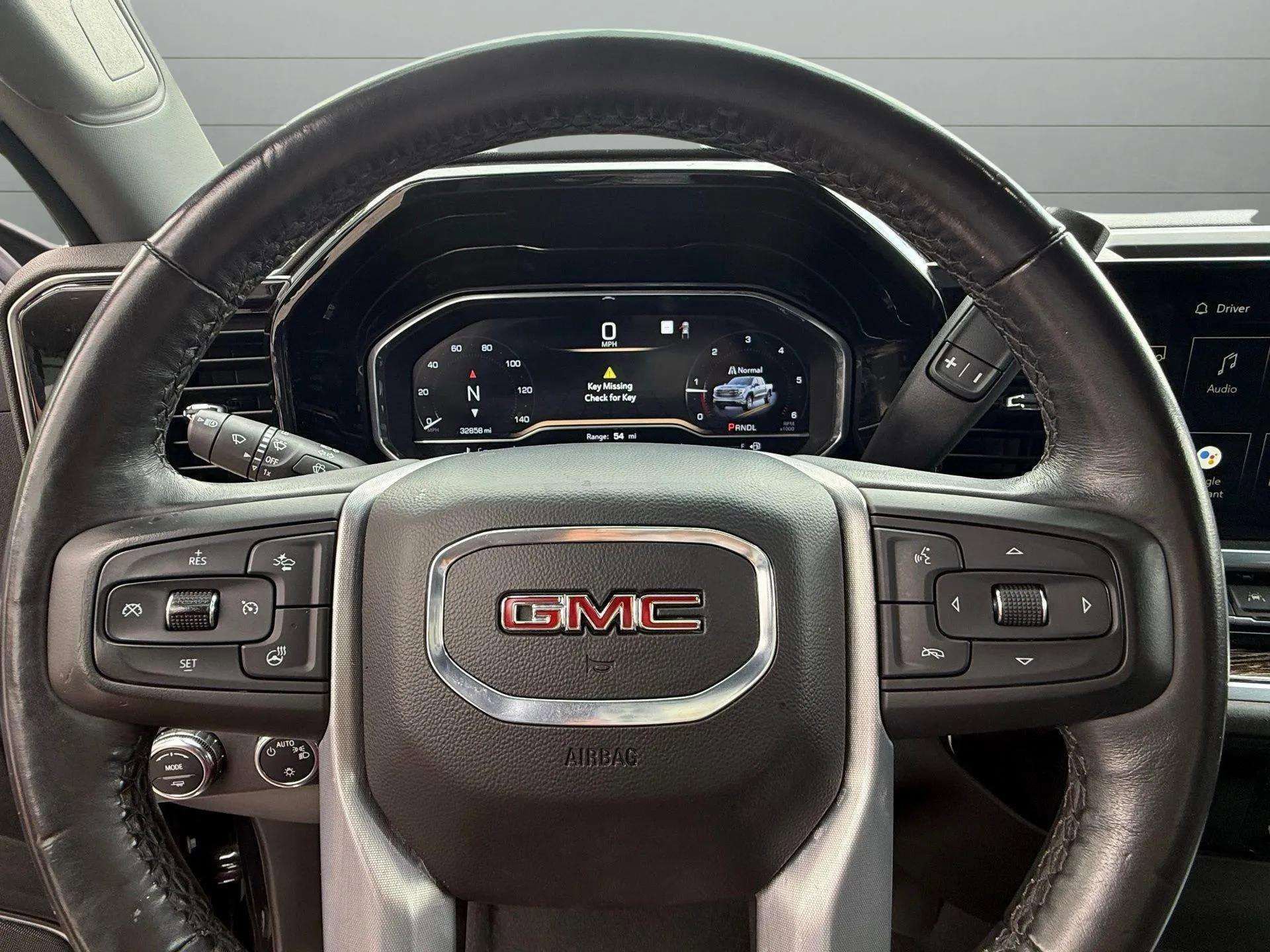 Used 2022 GMC Sierra 1500 SLE image 37