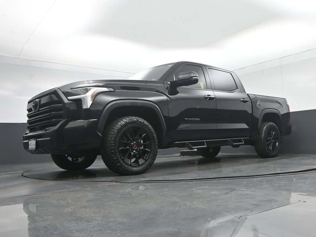 Used 2023 Toyota Tundra SR5 w/ SR5 Premium Package AWD/4WD image 62