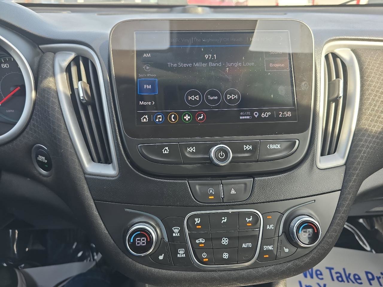 Used 2023 Chevrolet Malibu LT FWD image 23