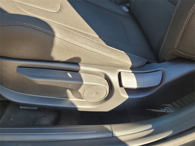 New 2025 Hyundai Elantra SEL image 12