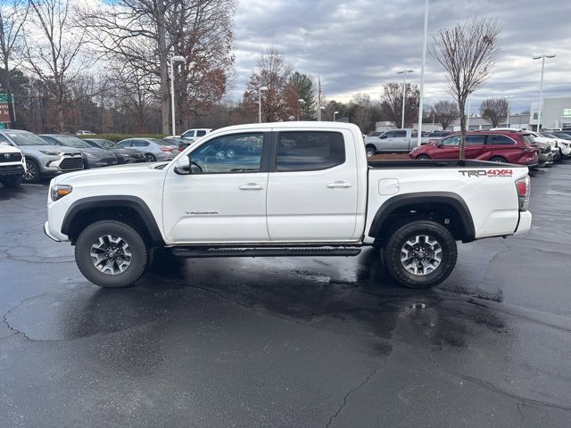 Used 2022 Toyota Tacoma TRD Off-Road image 4