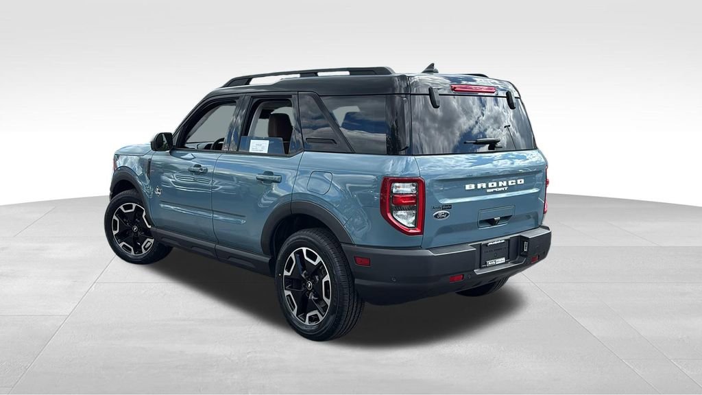 Used 2021 Ford Bronco Sport Outer Banks AWD/4WD image 5