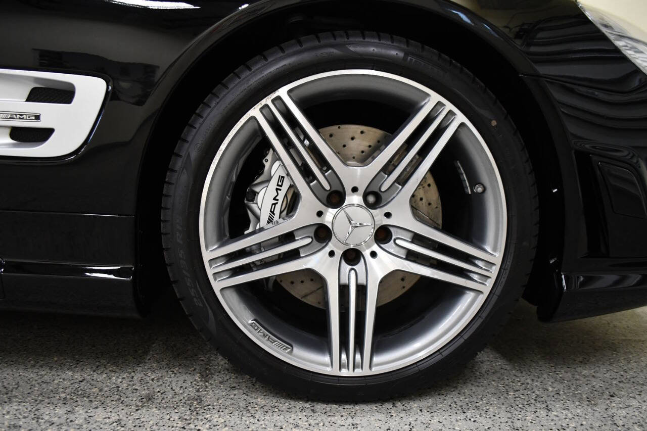 Used 2012 Mercedes-Benz SL 63 AMG image 28