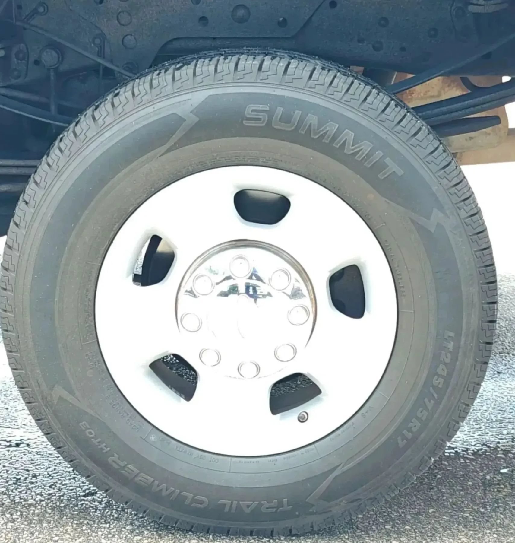 Used 2011 Ford F350 XLT w/ Camper Pkg AWD/4WD image 26