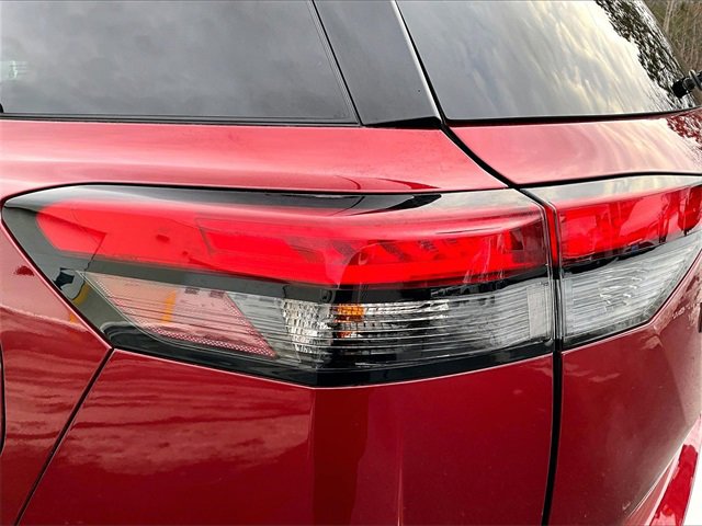 Used 2023 Nissan Pathfinder SL w/ Cargo Package image 32