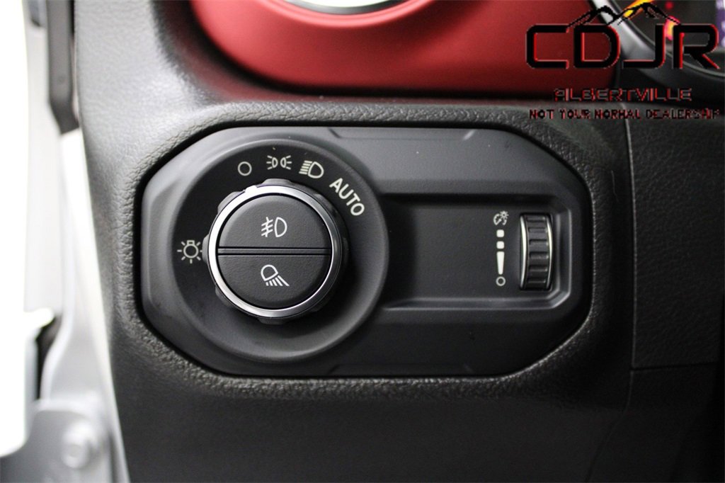 Used 2023 Jeep Gladiator Rubicon w/ Cold Weather Group image 42