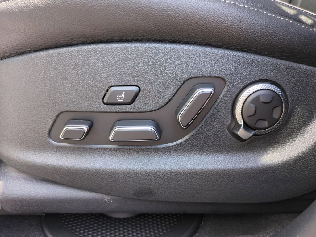 New 2026 Genesis GV80 3.5T Advanced AWD/4WD image 16