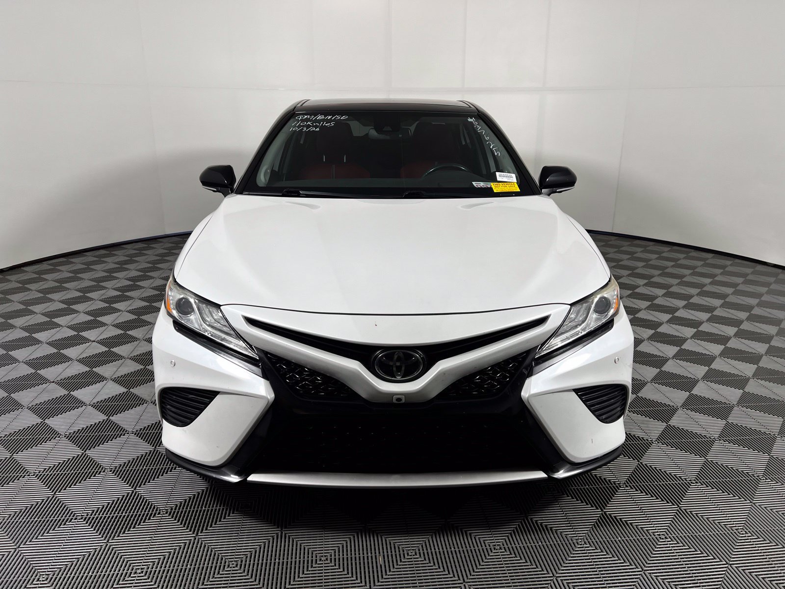 Used 2020 Toyota Camry XSE w/ Driver Assist Package FWD image 2