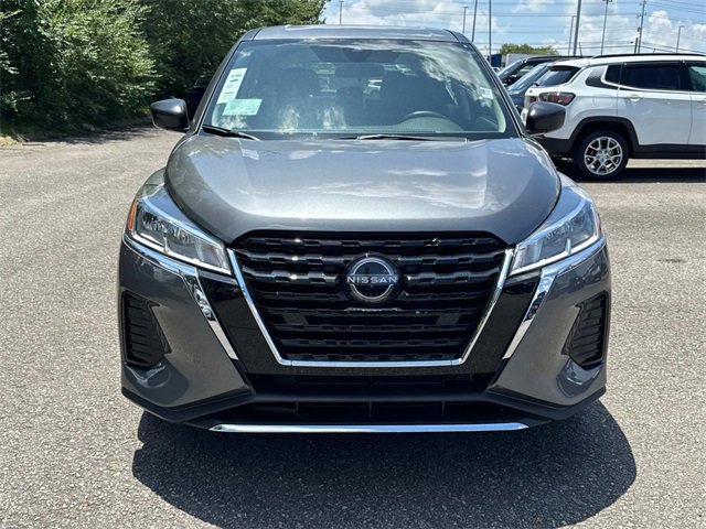 New 2025 Nissan Kicks Play S image 9