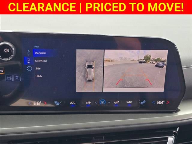 New 2026 Chevrolet Traverse LT w/ Midnight/Sport Edition FWD image 20
