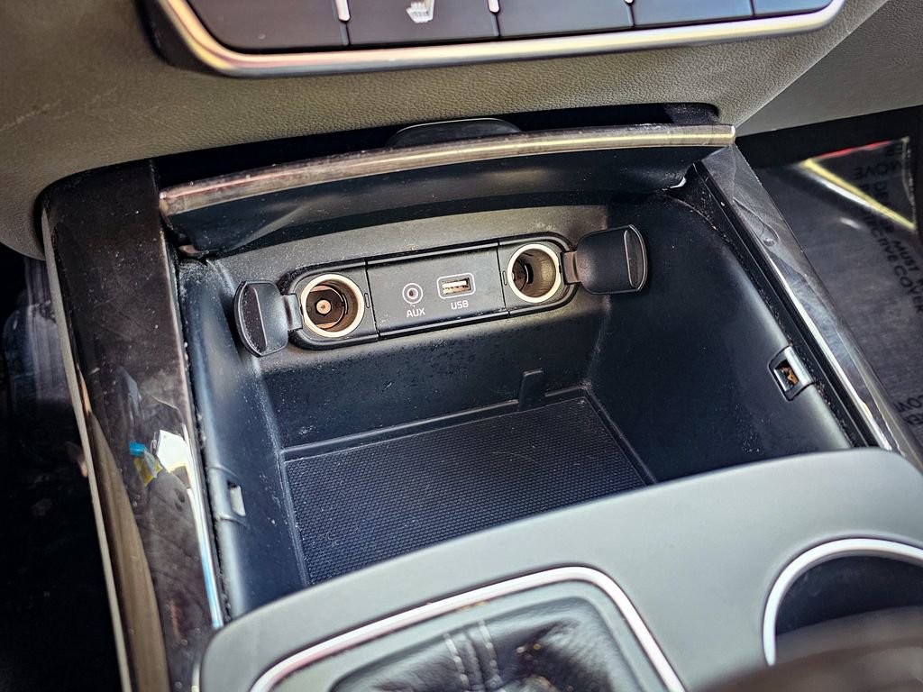 Used 2016 Kia Sorento EX image 26