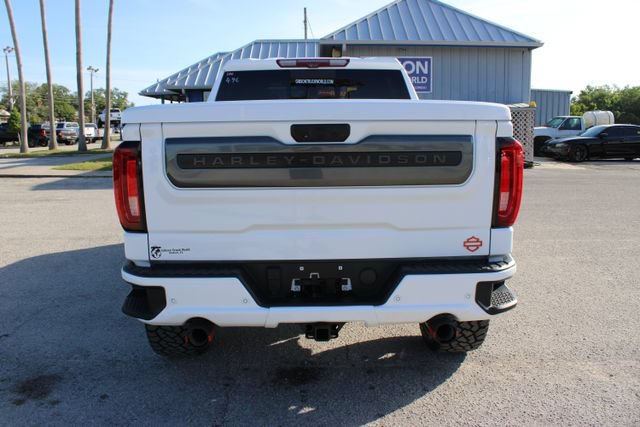 Used 2022 GMC Sierra 1500 AT4 w/ AT4 Premium Package AWD/4WD image 9