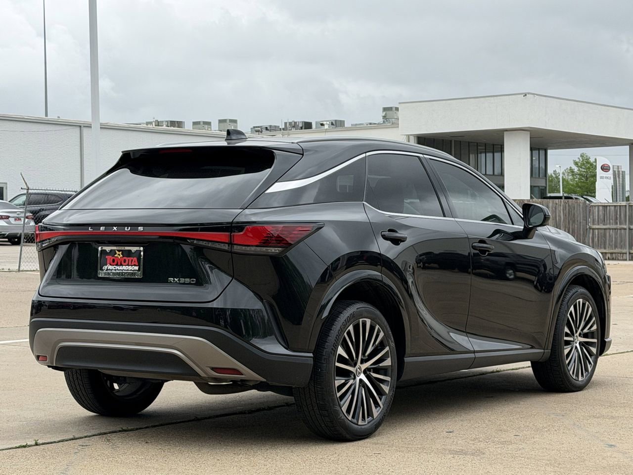 Used 2024 Lexus RX 350 Premium Plus w/ Convenience Package FWD image 4