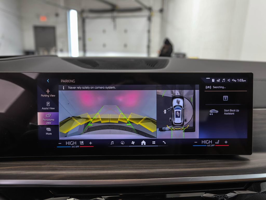 New 2026 BMW X5 xDrive50e w/ Executive Package image 19