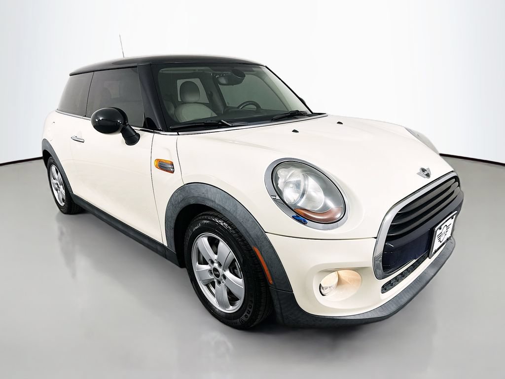 Used 2016 MINI Cooper 2-Door Hardtop FWD image 3
