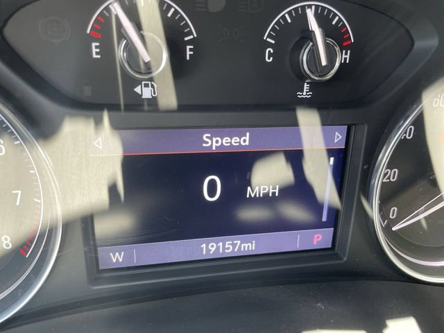 Used 2023 Buick Enclave Essence w/ Sport Touring Edition FWD image 12