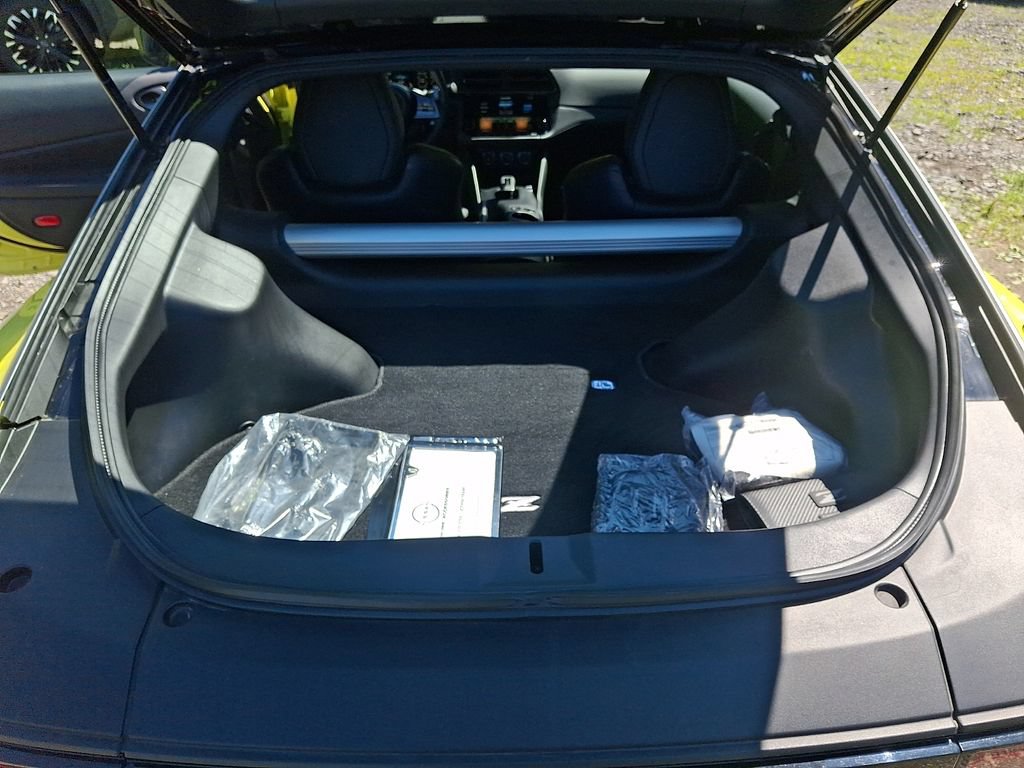 Certified 2024 Nissan Z Performance w/ Floor Mat Package RWD image 29