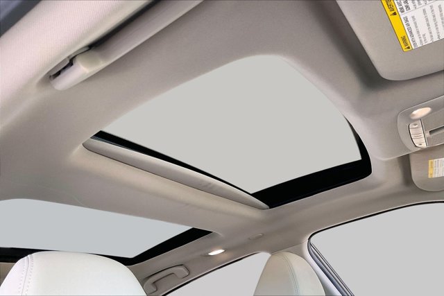 Used 2021 Nissan Maxima Platinum w/ Sport Mat Group FWD image 19