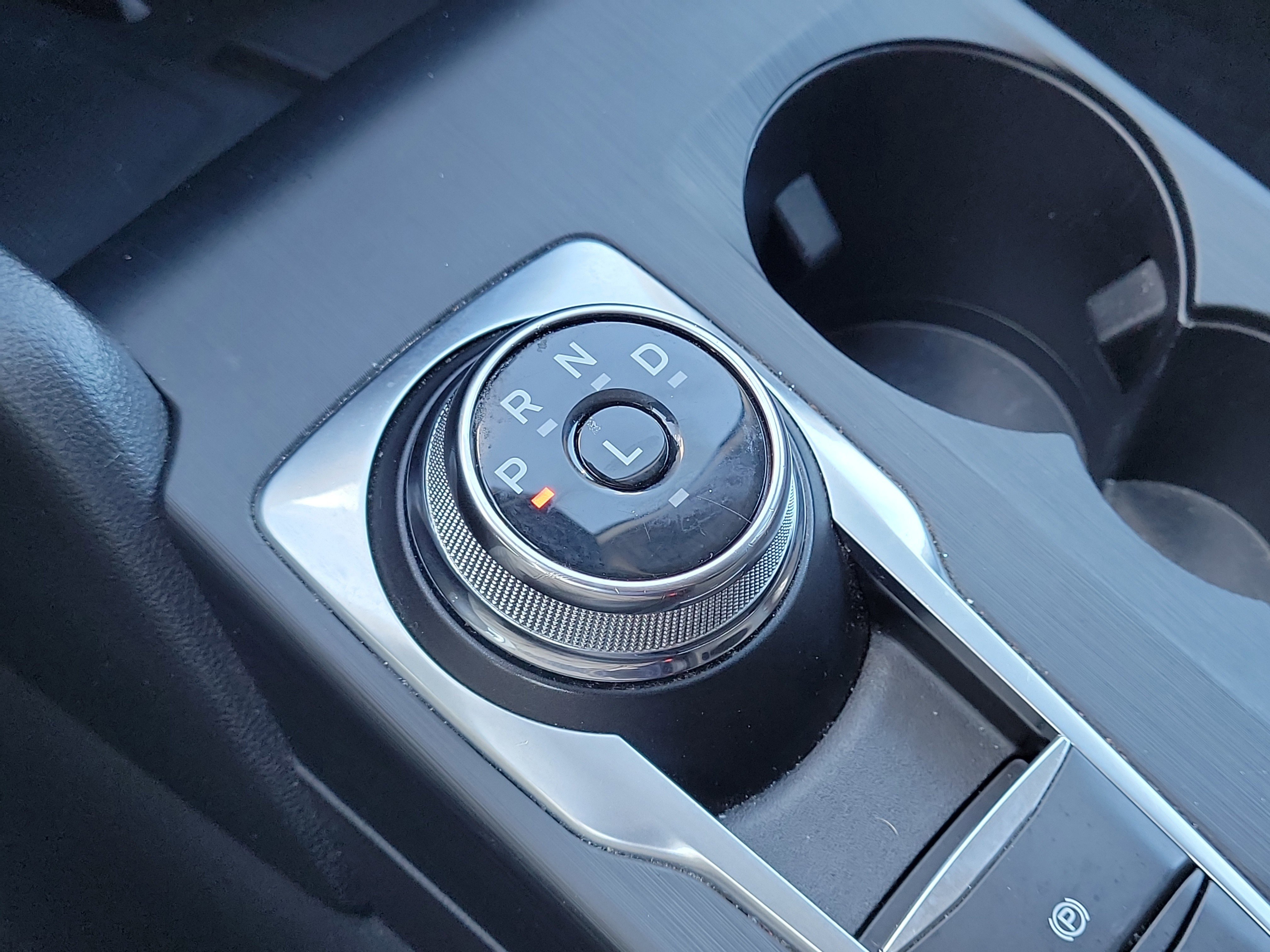 Used 2022 Ford Escape SEL w/ Technology Package image 21