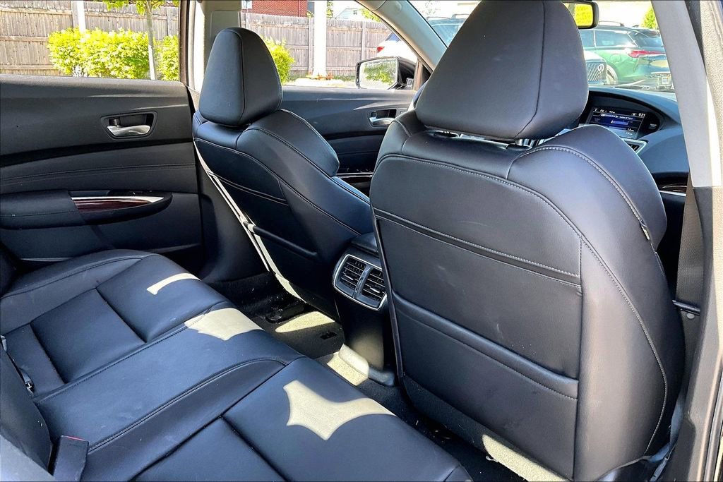 Used 2016 Acura TLX FWD image 26