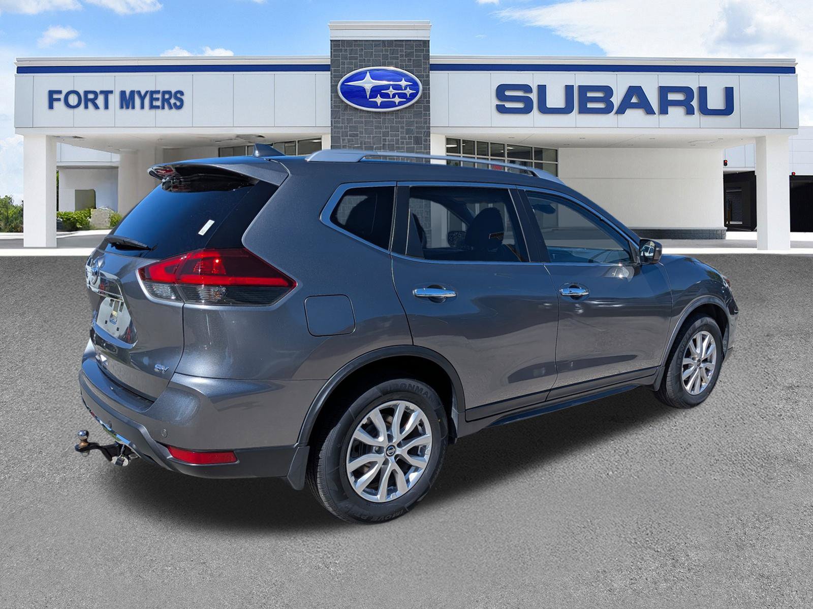 Used 2019 Nissan Rogue SV FWD image 4