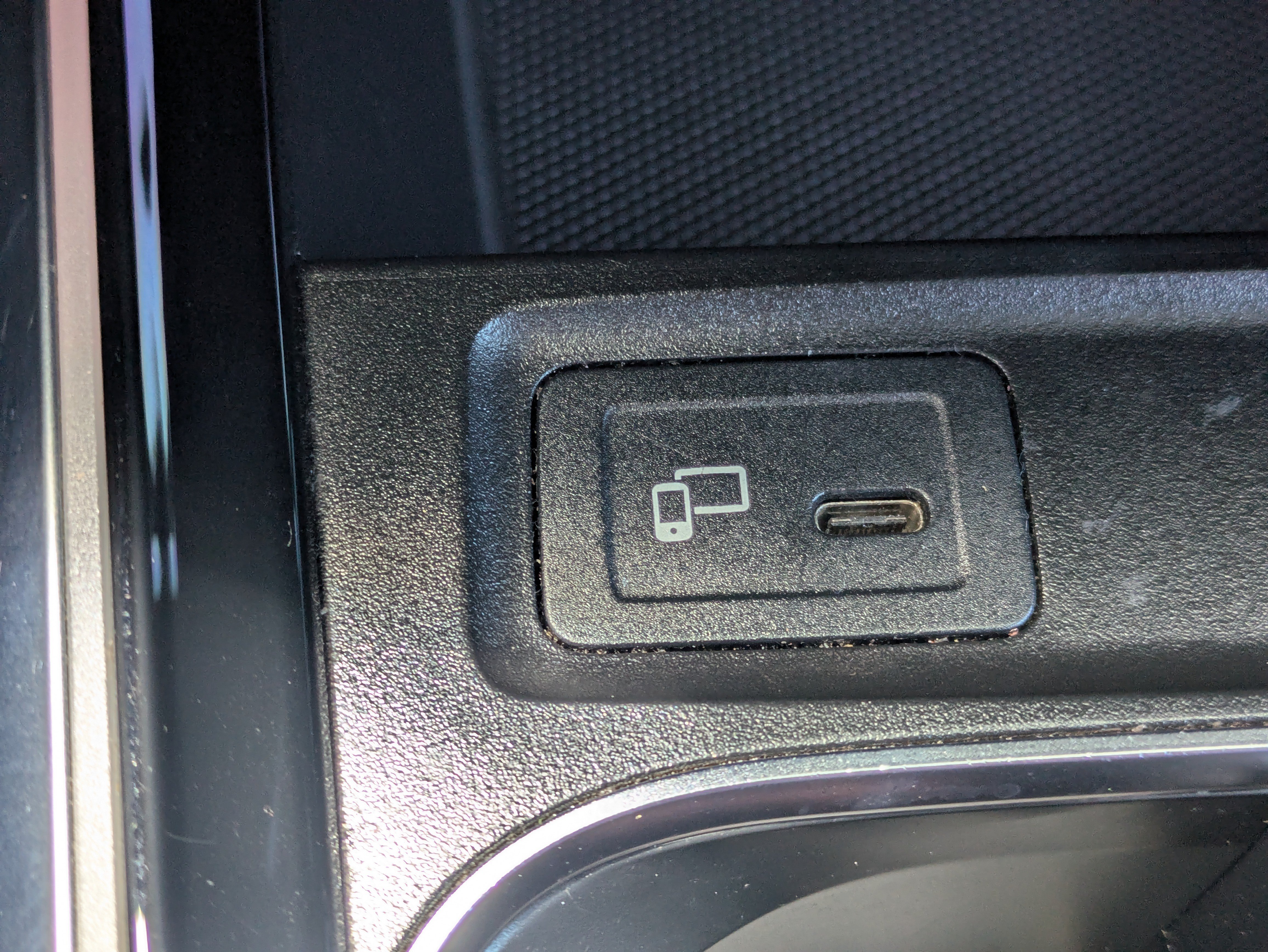 Certified 2021 Mercedes-Benz GLB 250 image 20