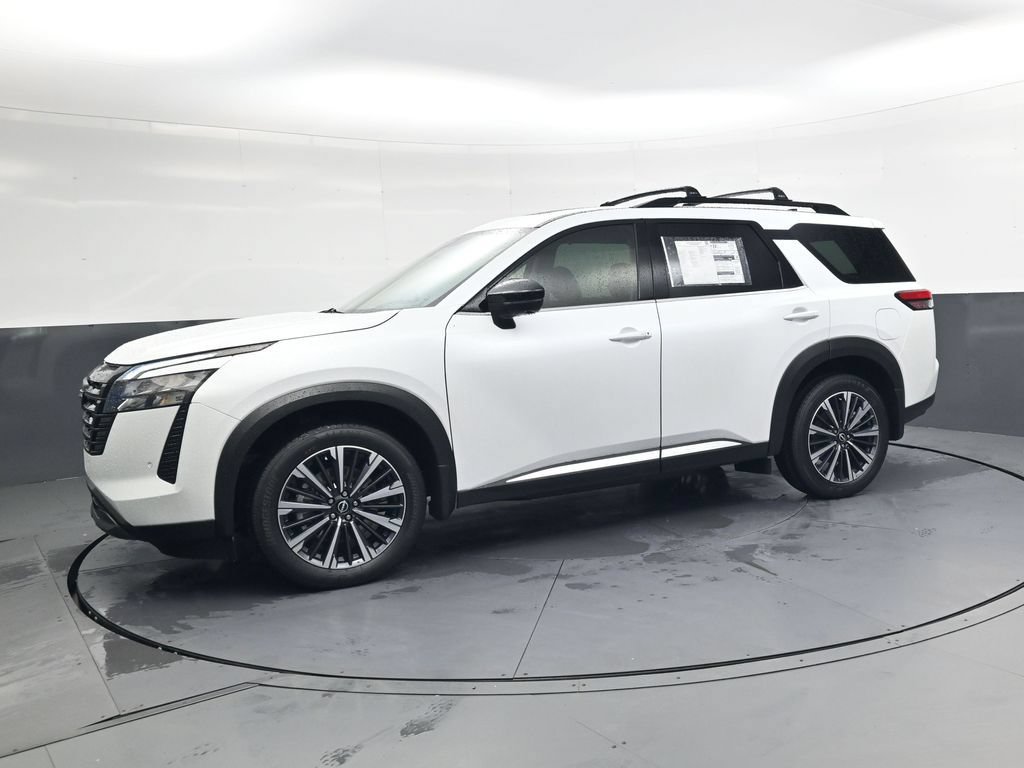 New 2026 Nissan Pathfinder Platinum w/ Cargo Package AWD/4WD image 10
