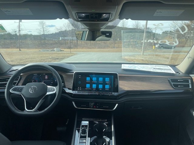 New 2026 Volkswagen Atlas SE image 12