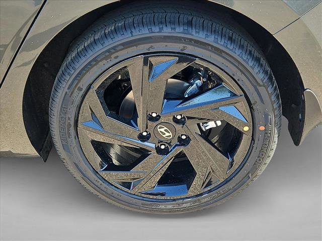 New 2026 Hyundai Elantra SEL Sport Premium image 10