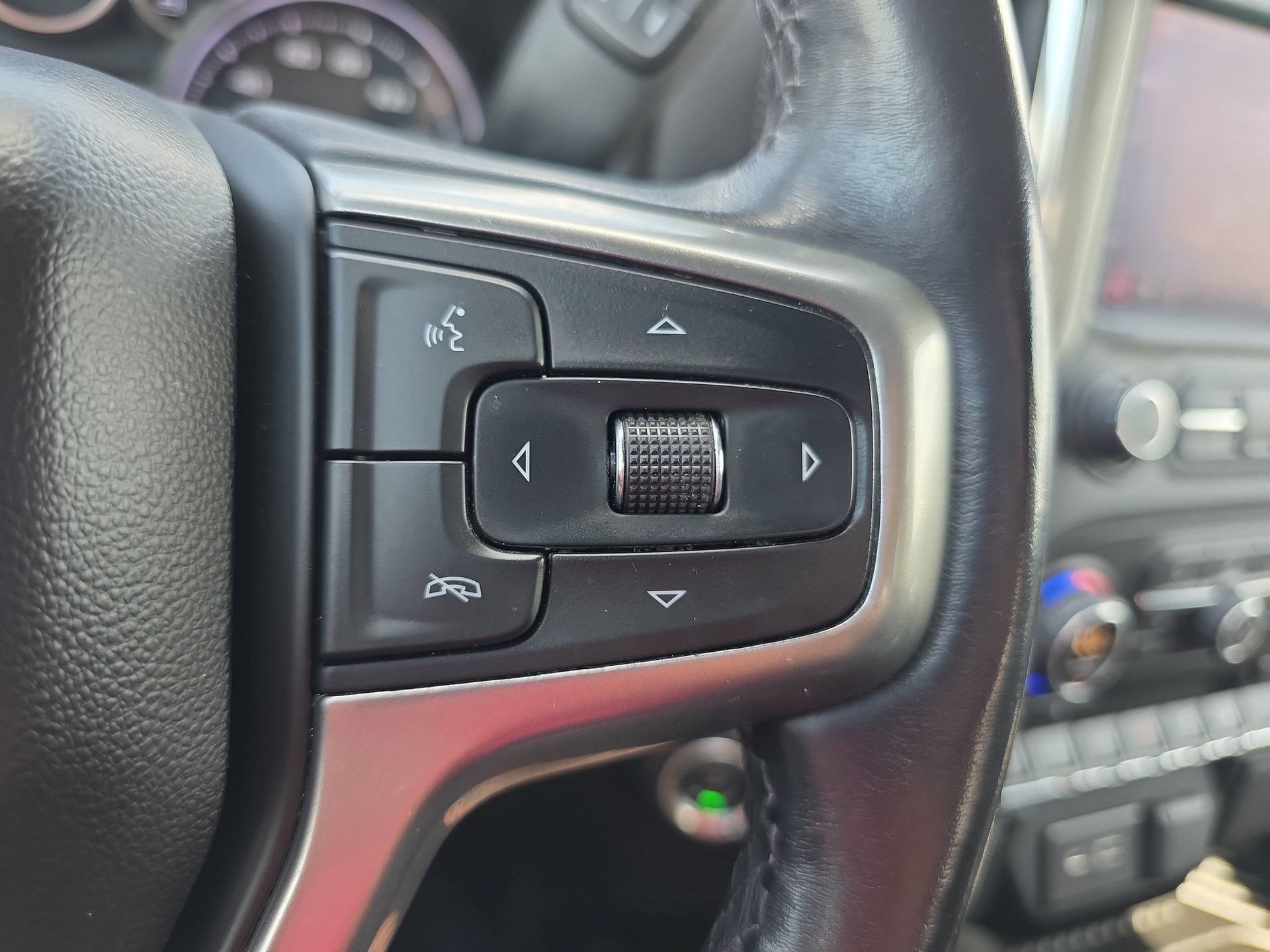 Used 2021 Chevrolet Silverado 1500 LT RWD image 20