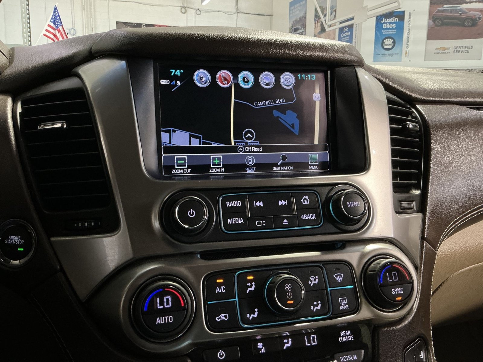 Used 2017 Chevrolet Suburban Premier AWD/4WD image 21