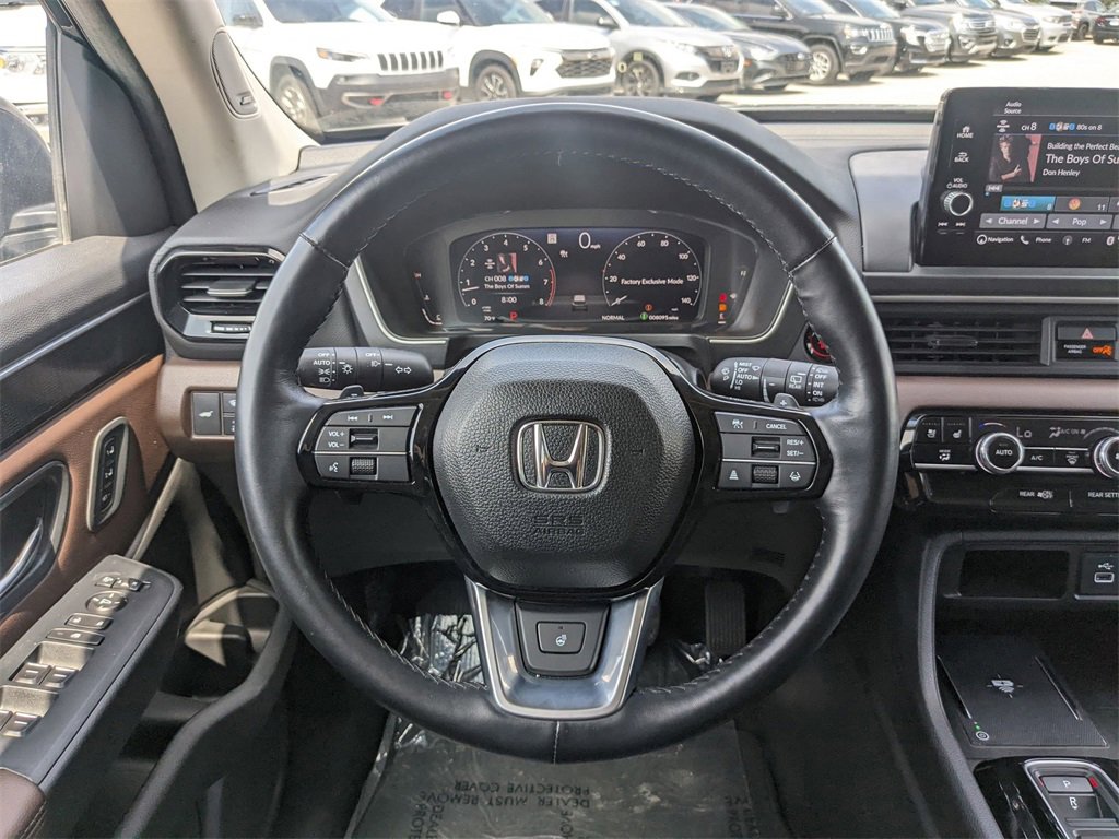 Used 2024 Honda Pilot Elite image 23