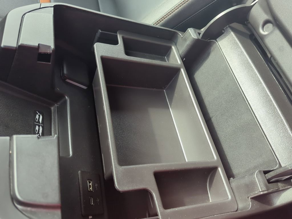 Used 2024 GMC Sierra 1500 AT4 w/ Technology Package image 47