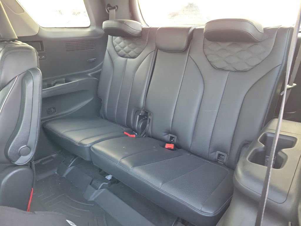 Used 2021 Hyundai Palisade Limited image 11