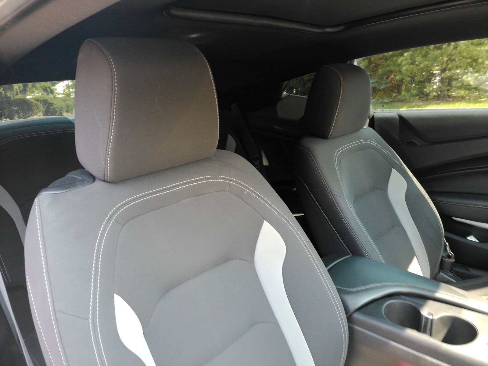 Certified 2020 Chevrolet Camaro LT RWD image 16