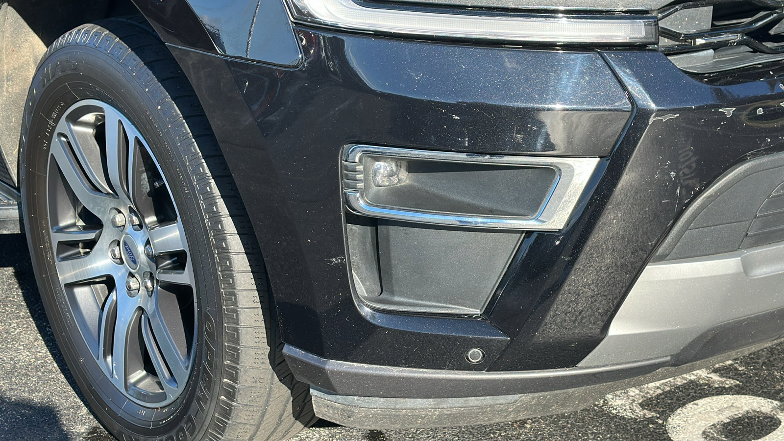 Used 2024 Ford Expedition Max Limited image 5