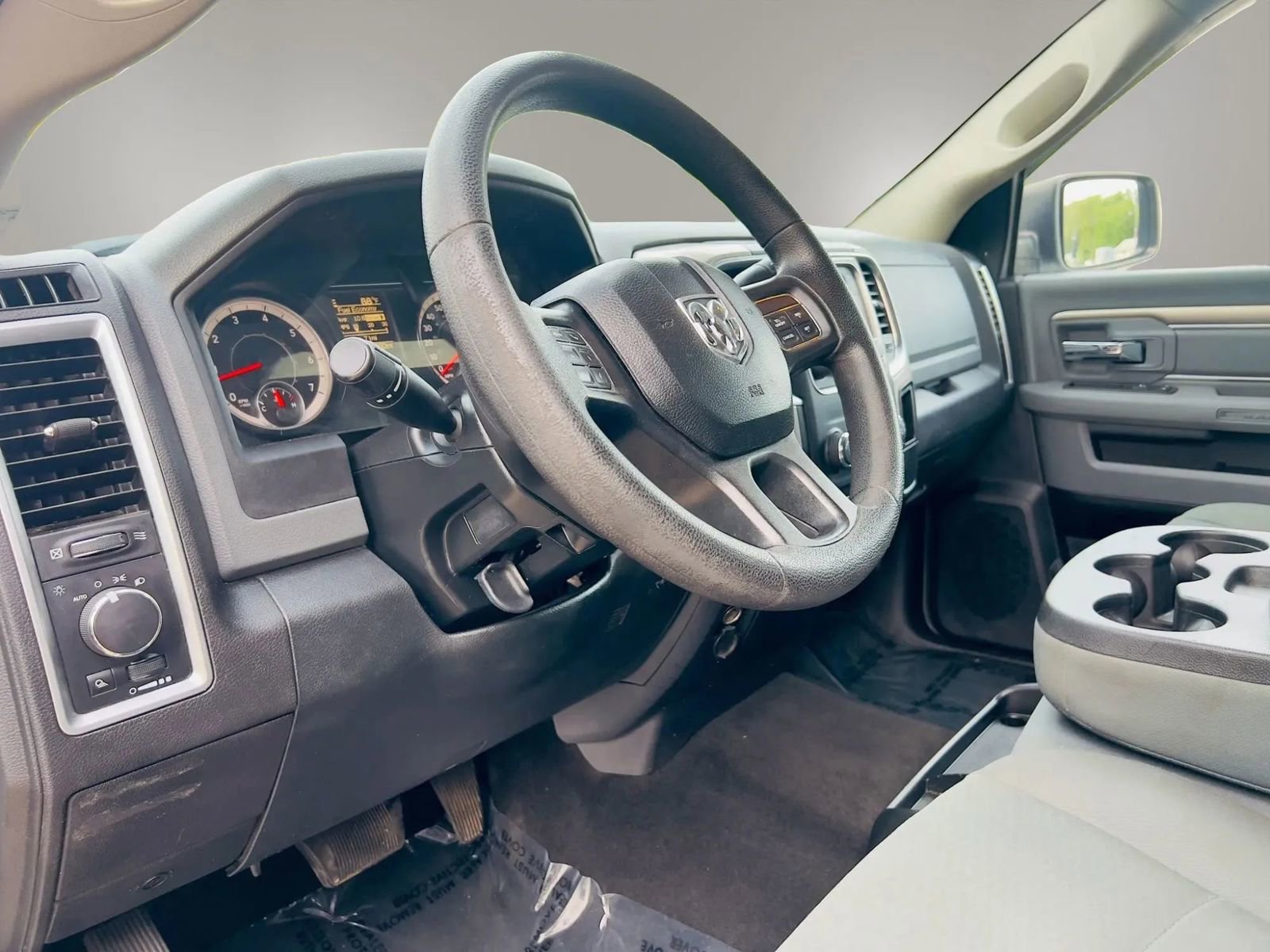 Used 2016 RAM 2500 SLT AWD/4WD image 25