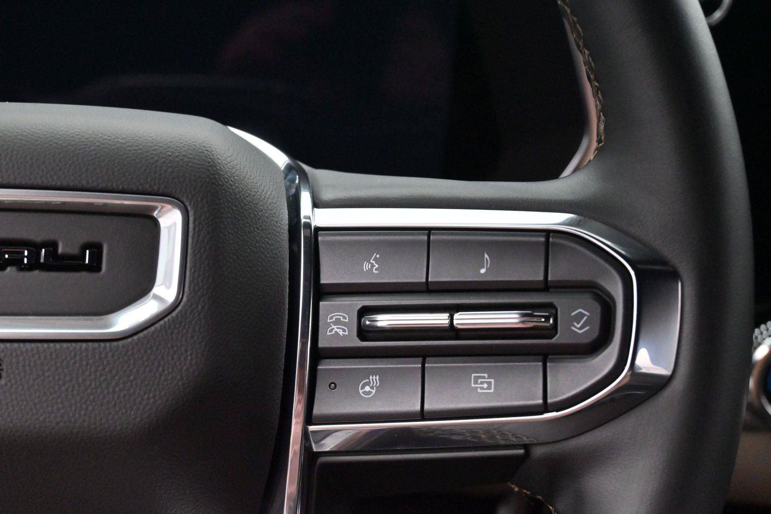 Used 2023 GMC Canyon Denali AWD/4WD image 19