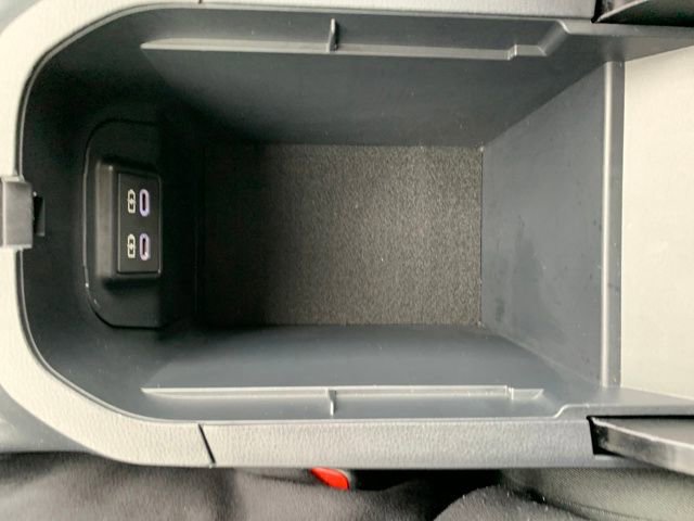 Used 2025 Toyota RAV4 LE image 25
