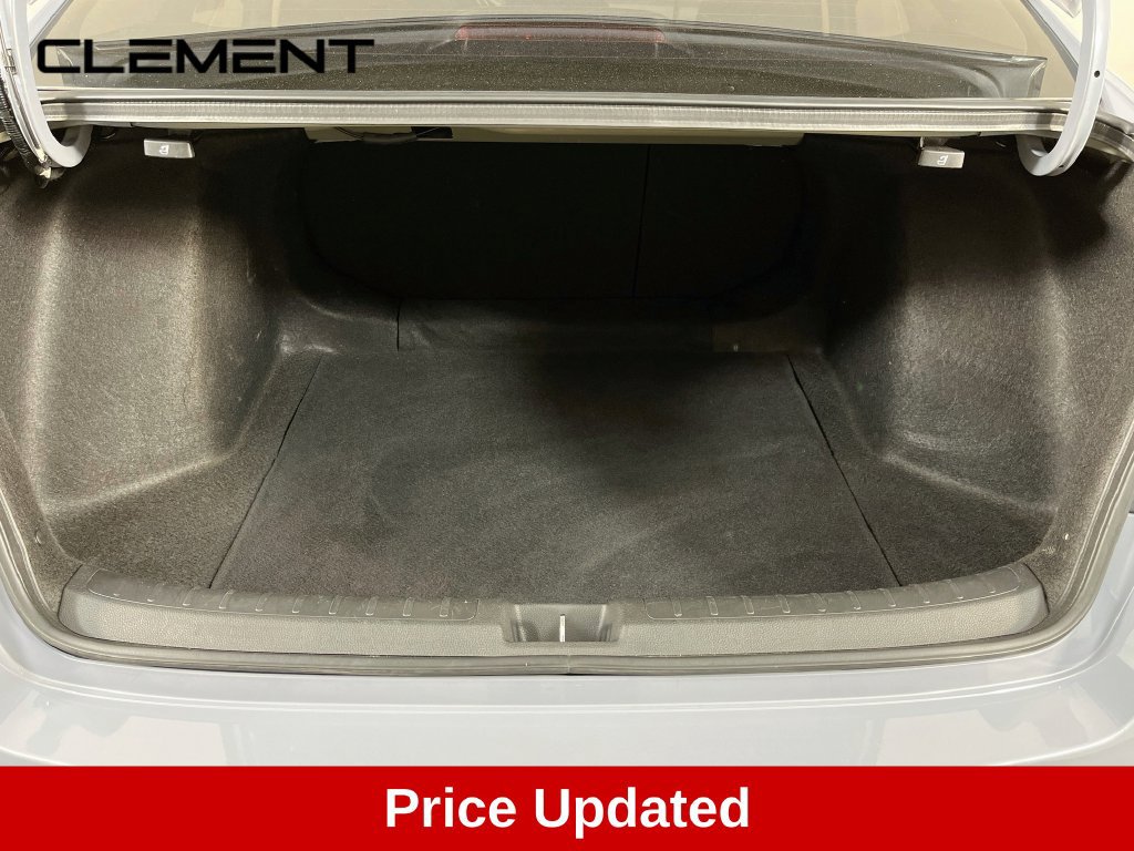 Used 2024 Honda Civic EX image 9