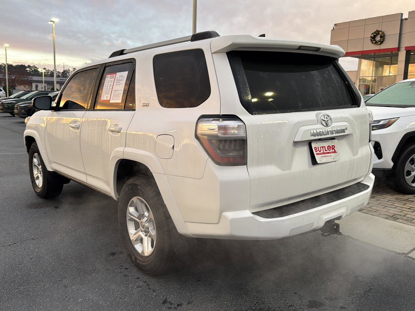 Certified 2019 Toyota 4Runner SR5 image 3
